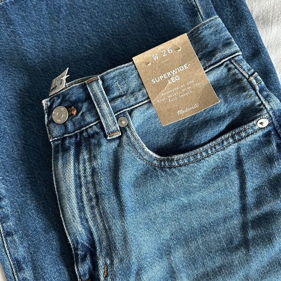 Madewell Superwide-Leg Jeans in Fannin Wash - Picture 8 of 10
